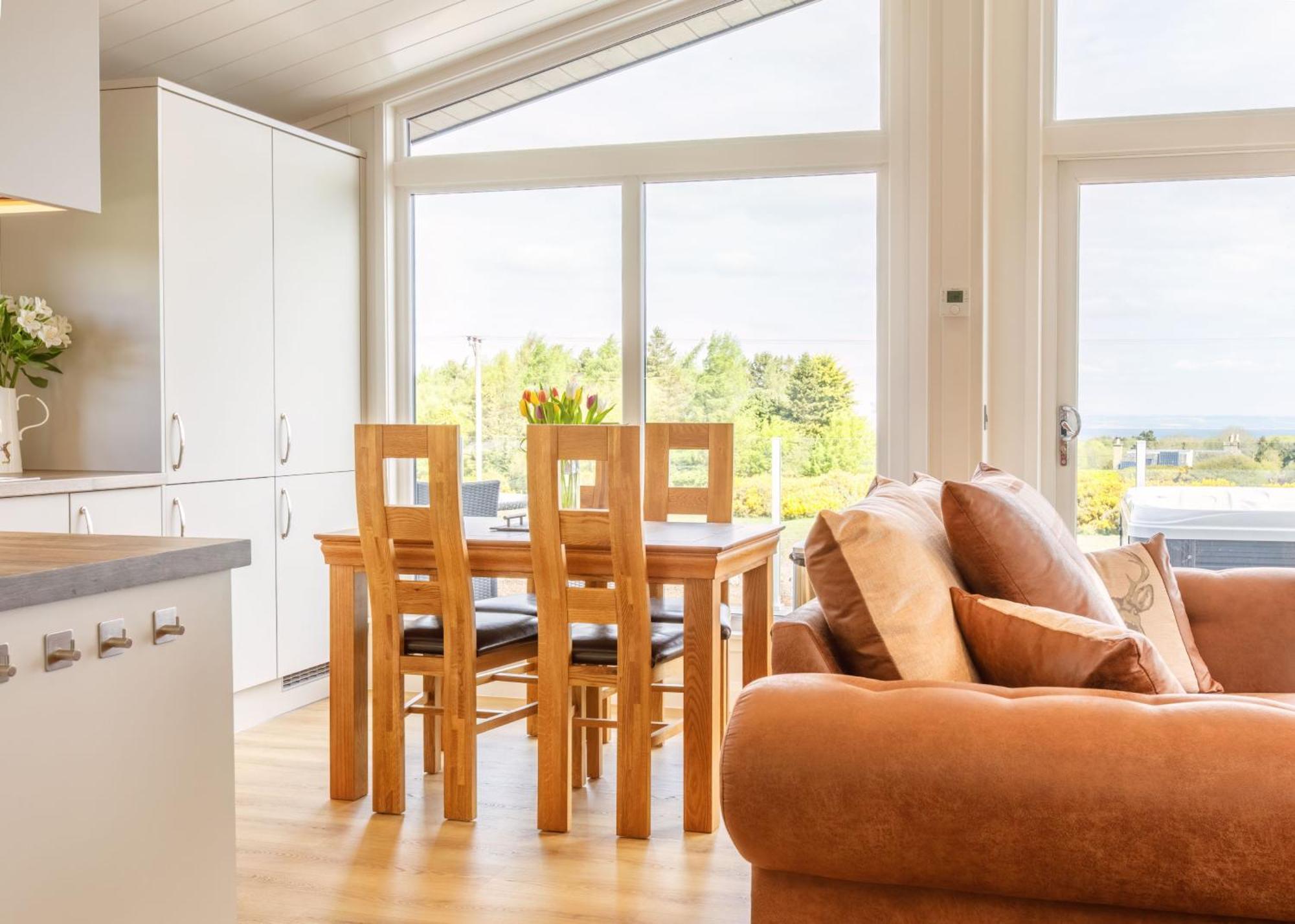 סנט אנדרוס Drumcarrow Luxury Lodges מראה חיצוני תמונה