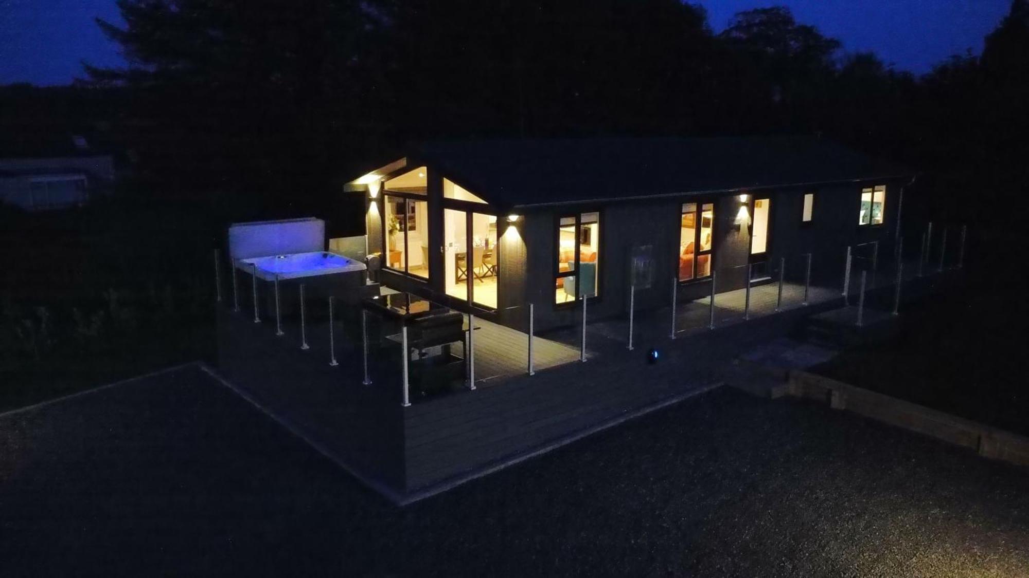 סנט אנדרוס Drumcarrow Luxury Lodges מראה חיצוני תמונה