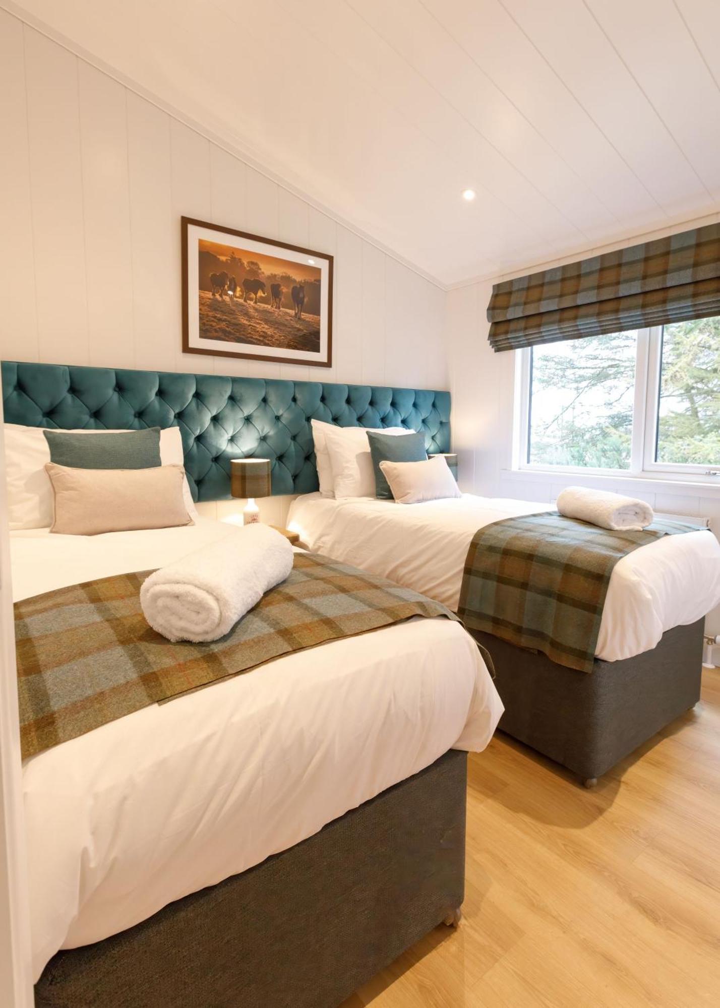 סנט אנדרוס Drumcarrow Luxury Lodges מראה חיצוני תמונה